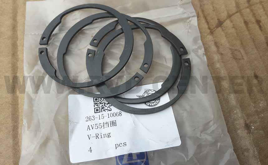 Кольцо стопорное поршня КПП ZF 263-15-10055, устанавливается на китайском дорожном катке SHANTUI SR20